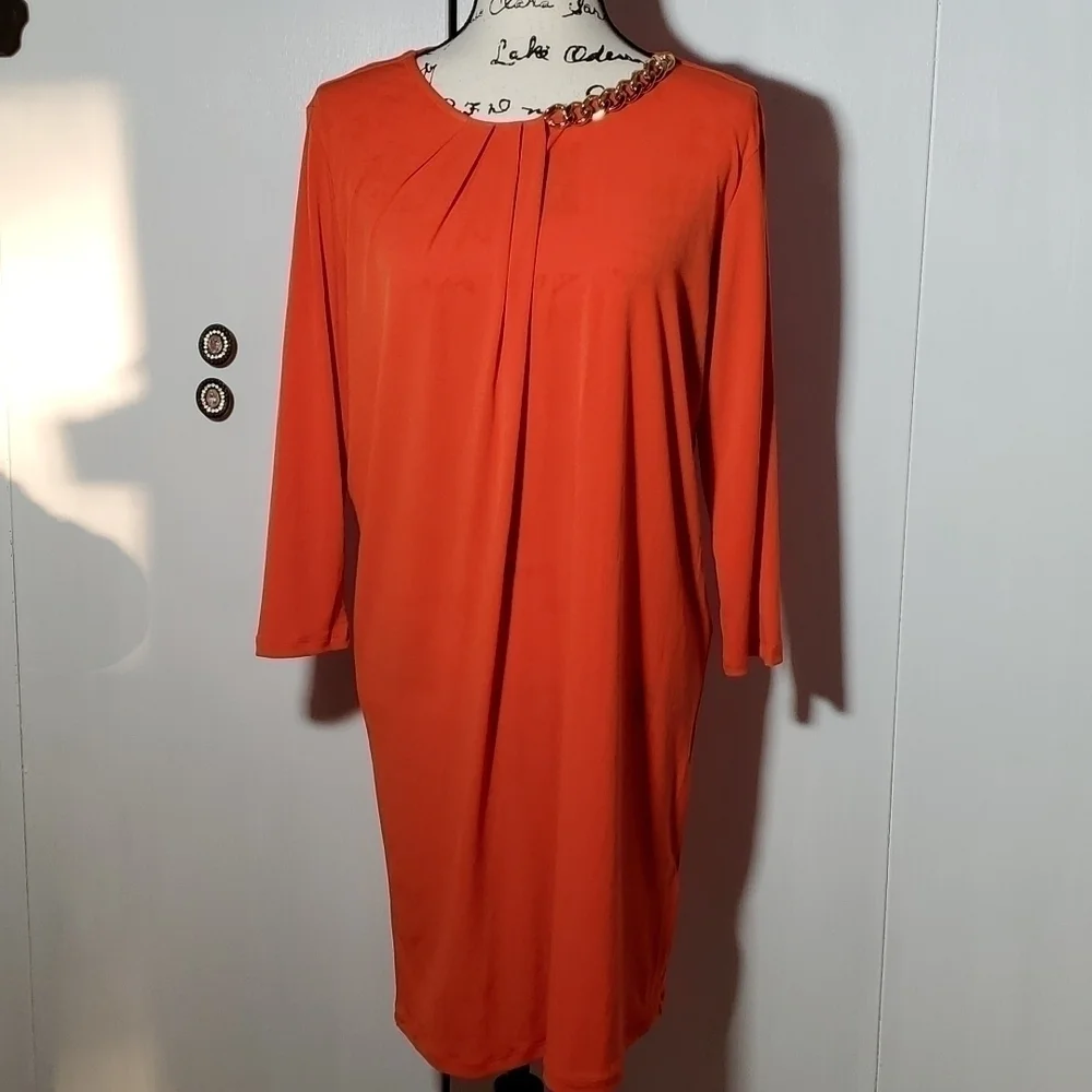Michael Kors- Women's Orange Dress Gold chain neck detail Like new! Sz. Large